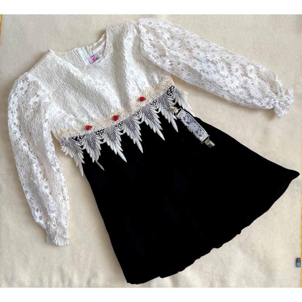 Vintage 90s MiMi Fashion Dress Girls Size 8 Black White Lace Long Sleeve Floral